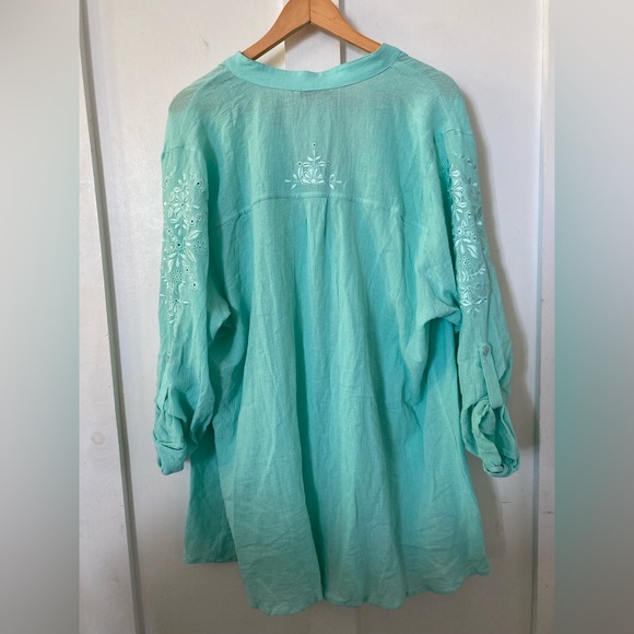 NWT soft surroundings 2X button down blouse roll tab sleeves aqua - Picture 9 of 10